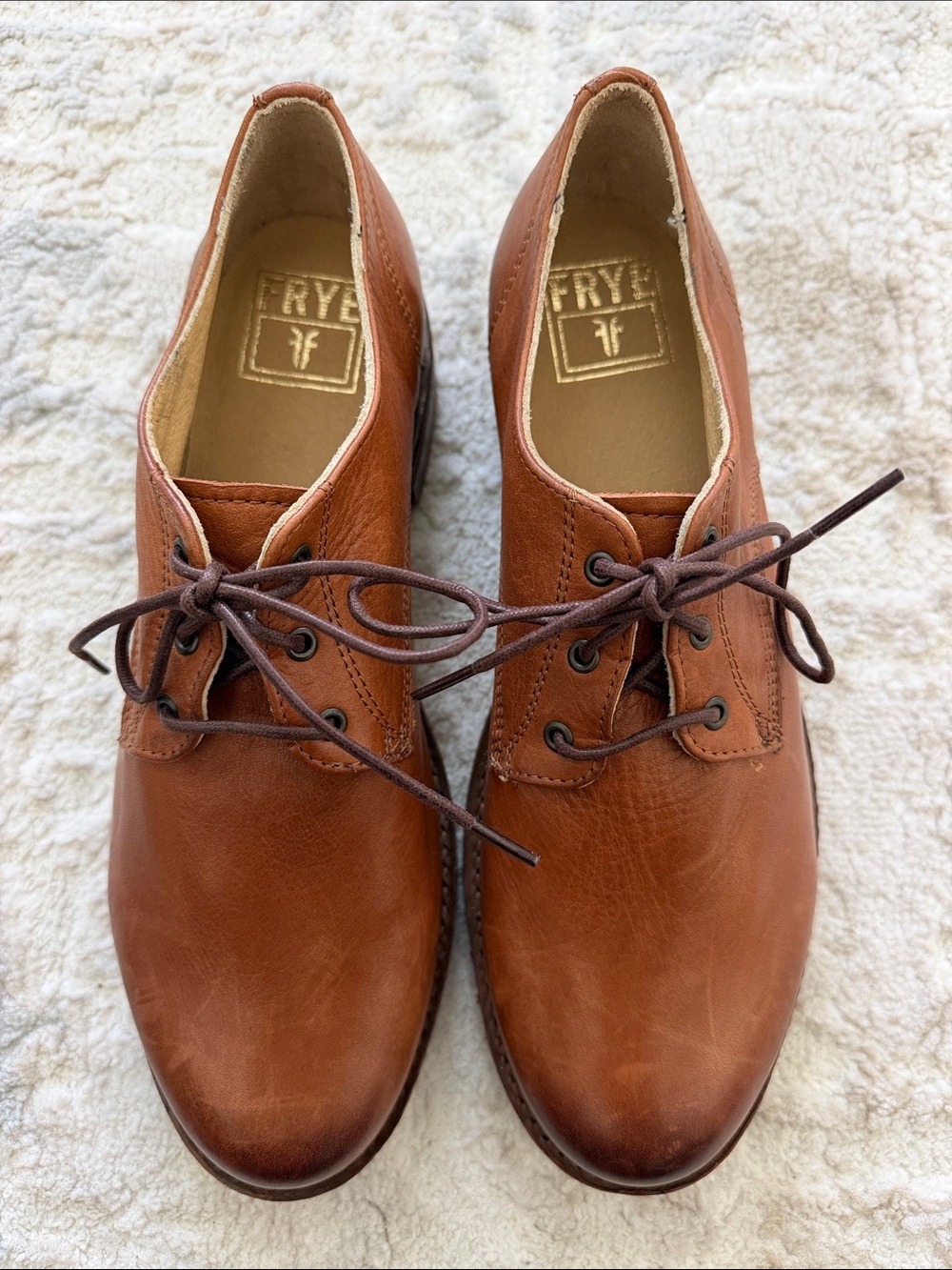 Frye Chestnut Brown Leather Lace-Up Oxfords